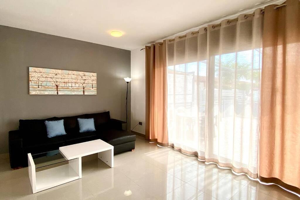 Chalet moderno con piscina en Mont - roige Bahia Exterior foto